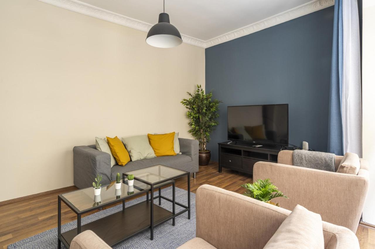 דירות איסטמבול Modern Flat Near Popular Attractions In Beyoglu מראה חיצוני תמונה